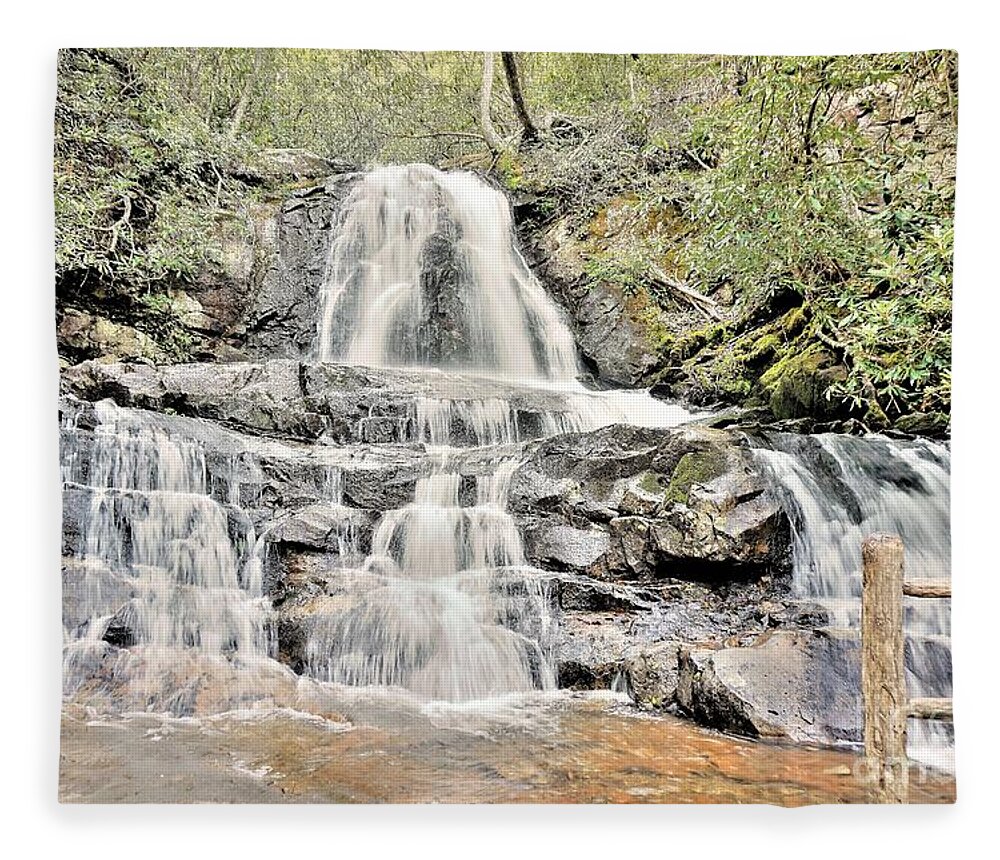 Waterfalls Fleece Blanket featuring the photograph Laurel Falls by Merle Grenz