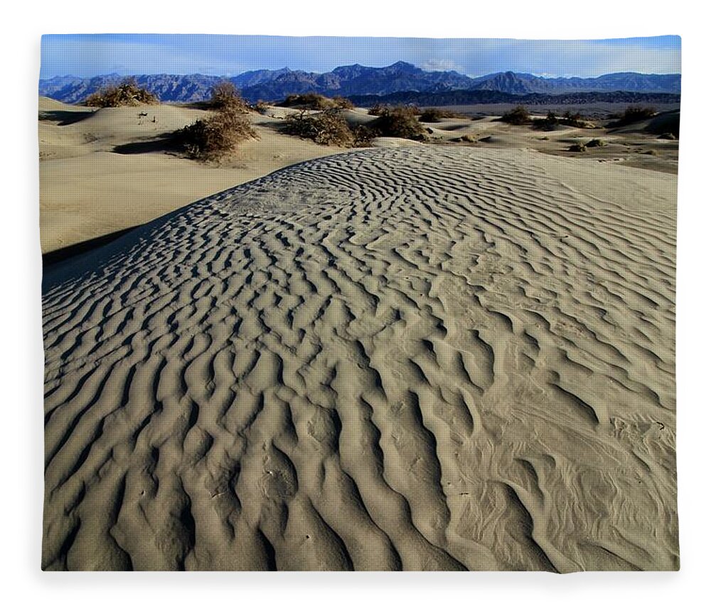 Death Valley National Park Fleece Blanket featuring the photograph Mesquite Flat Sand Dunes Grapevine Mountains by Ed Riche