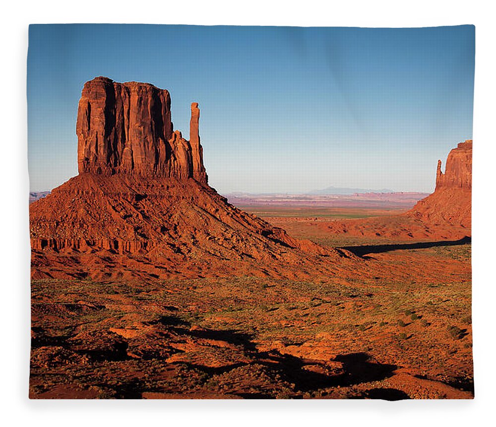 Scenics Fleece Blanket featuring the photograph Monument Valley At Sunset by Carlos Esteves Top Photography