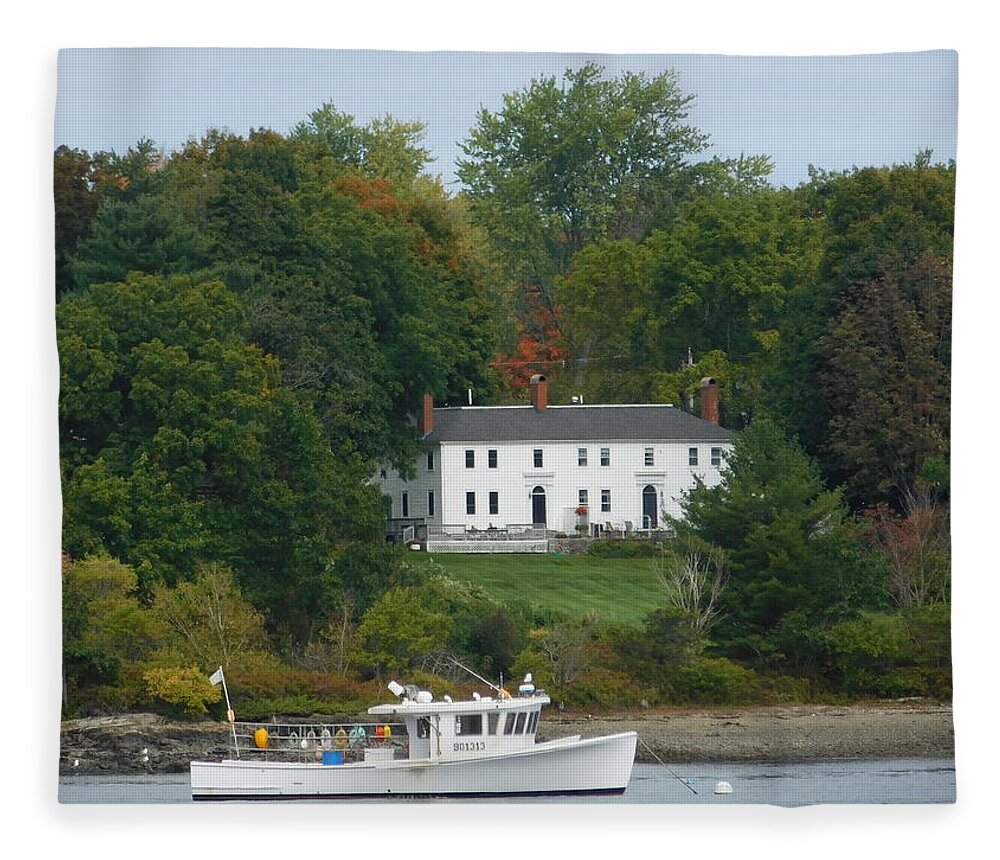 White House Fleece Blanket featuring the photograph - Seaside Home, Portsmouth NH by THERESA Nye