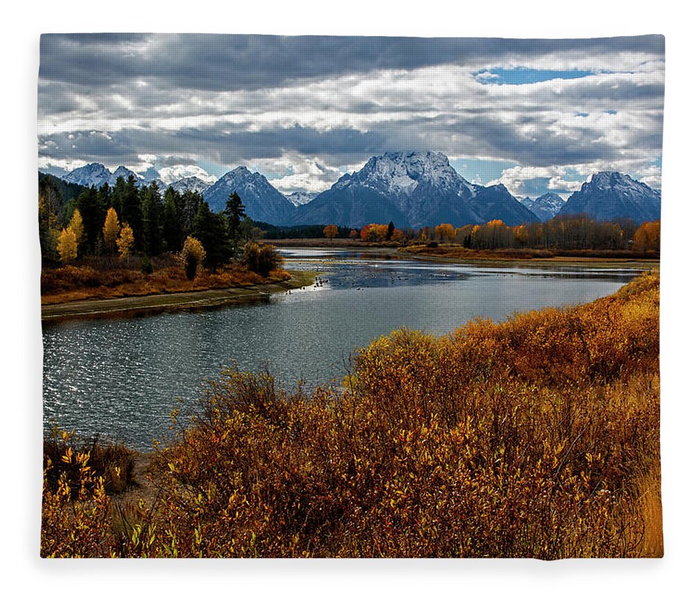 Oxbow Bend Fleece Blanket featuring the photograph Oxbow Bend by Scott Read