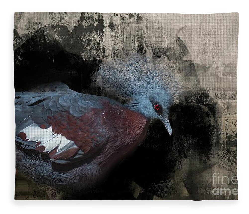 Victoria Crowned Pigeon Fleece Blanket featuring the photograph Pigeon Queen by Eva Lechner