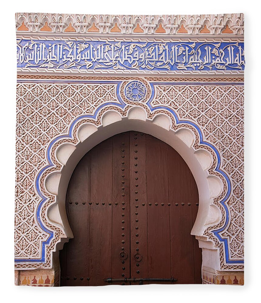 Arch Fleece Blanket featuring the photograph Pink Islamic Arch Wooden Door by Peskymonkey