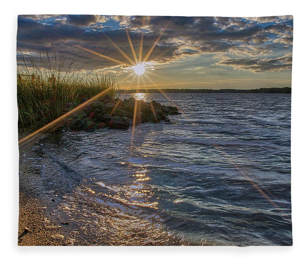 Poquoson Fleece Blanket featuring the photograph Poquoson Sunset II by Jerry Gammon