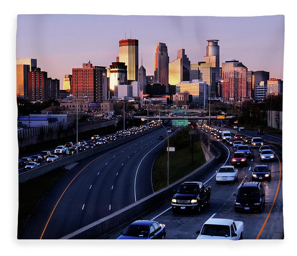 Tranquility Fleece Blanket featuring the photograph Rush Hour In Minneapolis by Nattapol Pornsalnuwat