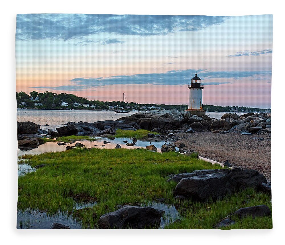 Salem Fleece Blanket featuring the photograph Salem MA Winter Island Fort Pickering Light Morning Light by Toby McGuire
