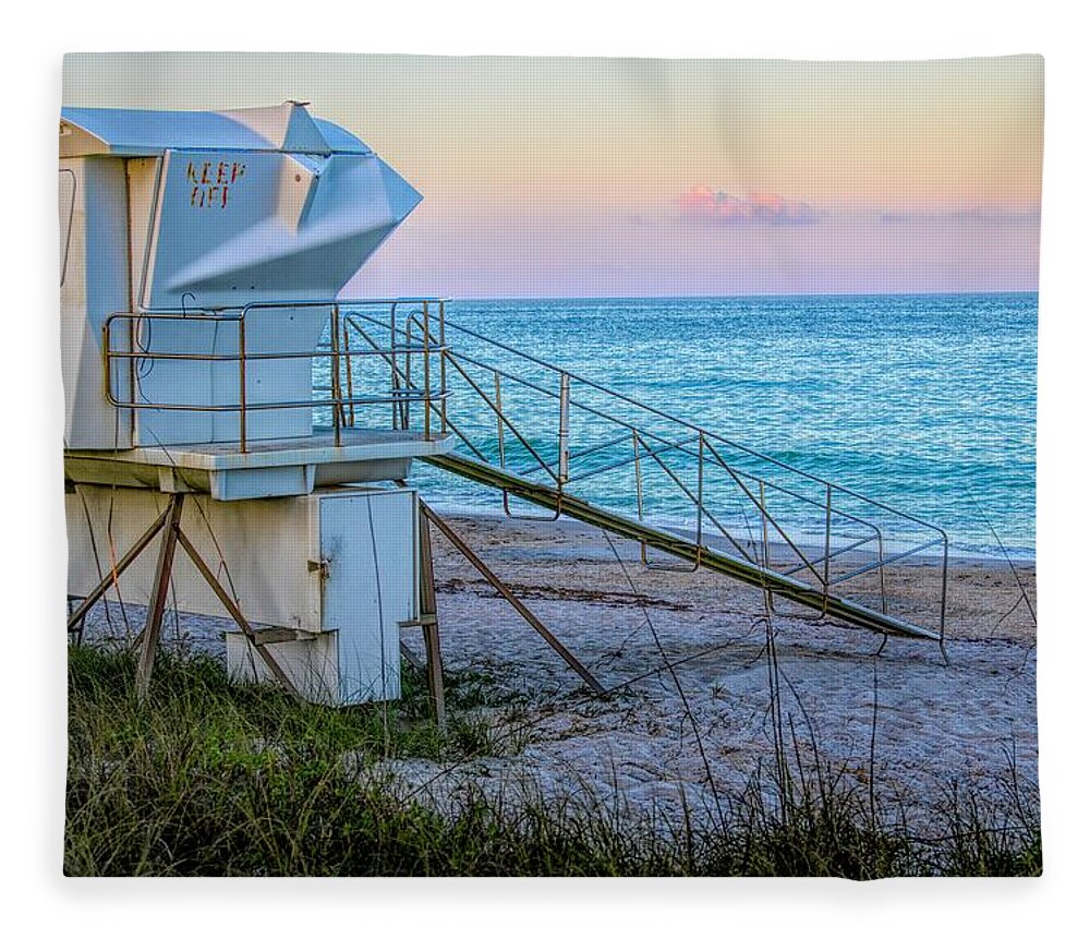 Vero Beach Fleece Blanket featuring the photograph Saving Sunset by T Lynn Dodsworth