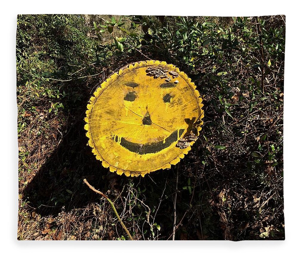 Smiley Face Fleece Blanket featuring the photograph Smiling Tree Trunk by Kathy Chism