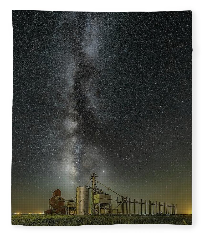Milky Way Fleece Blanket featuring the photograph Star Seed 2 by James Clinich
