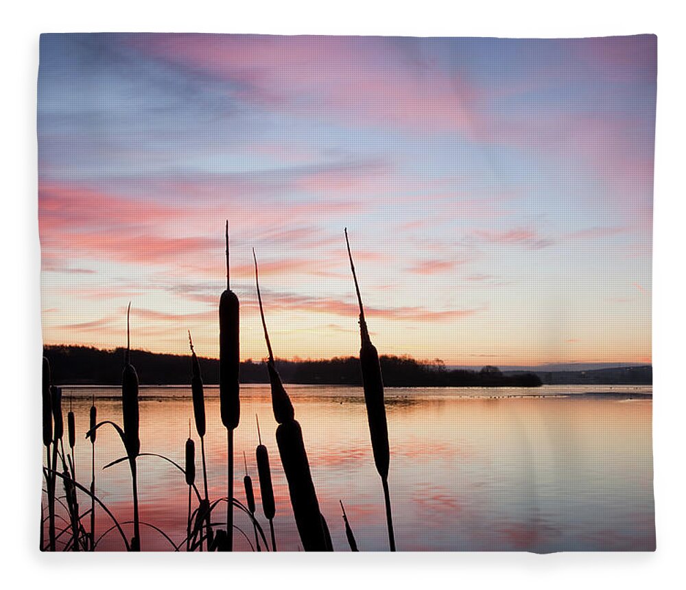 Scenics Fleece Blanket featuring the photograph Strathclyde Park At Dawn by Billy Currie Photography