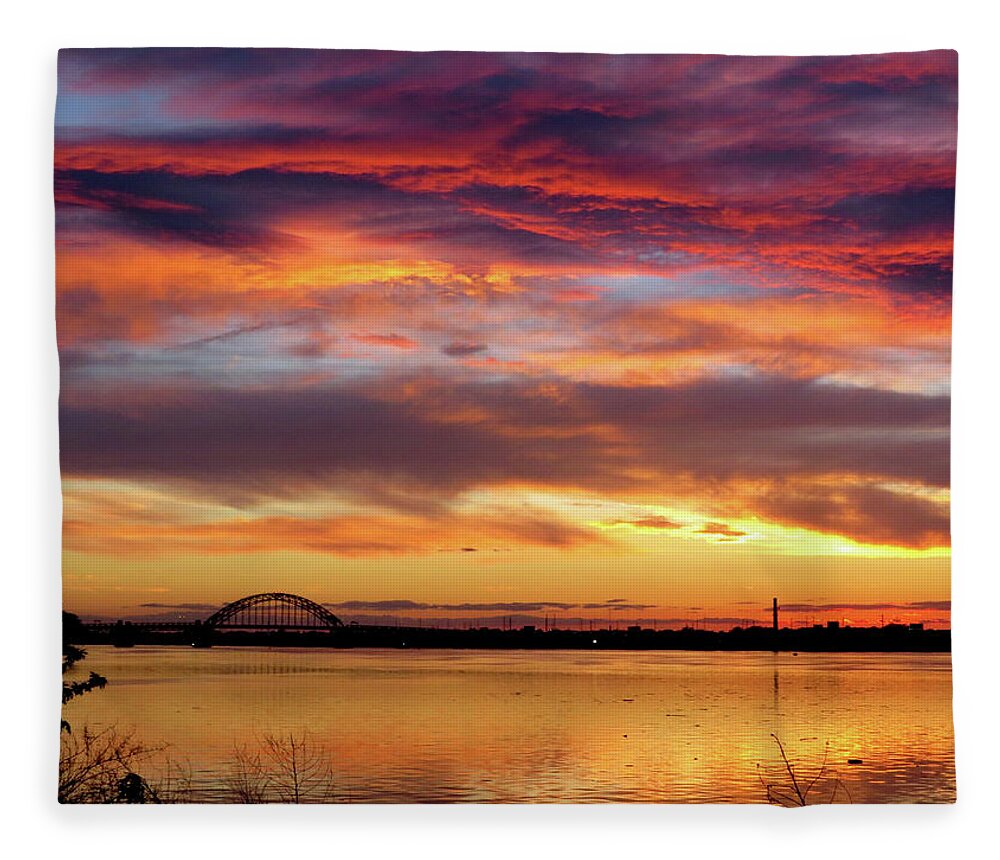 Sunsets Fleece Blanket featuring the photograph Sunset on the Delaware No. Two by Linda Stern