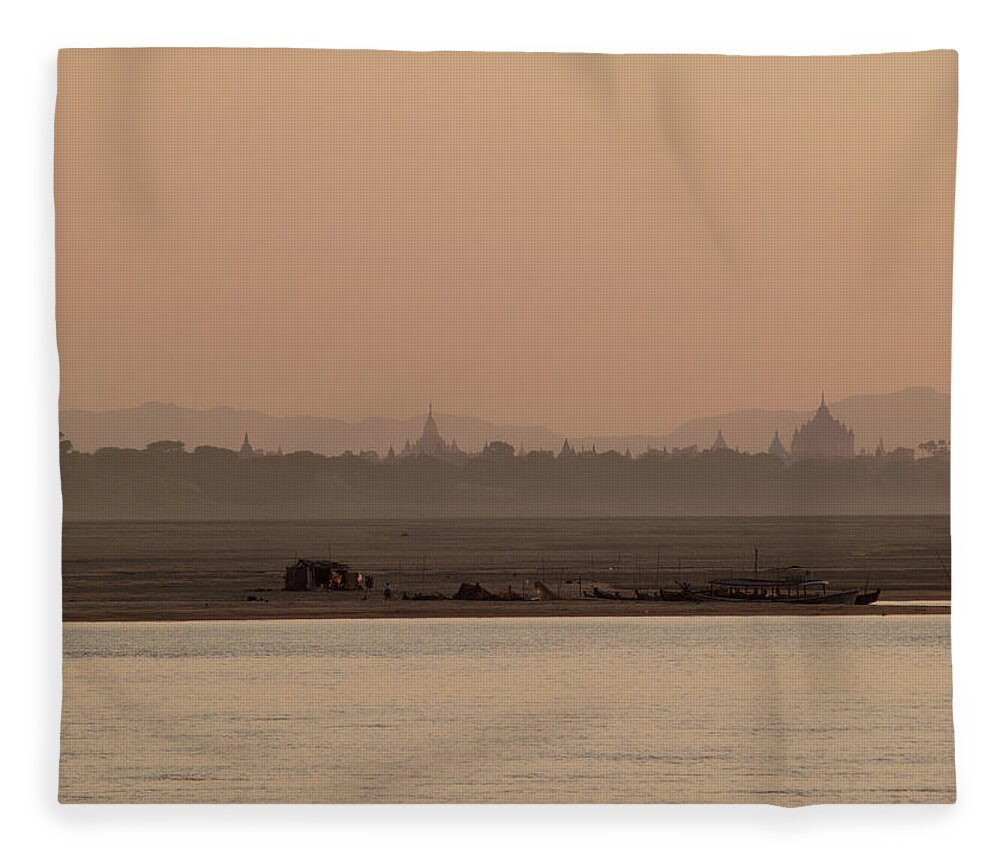 Scenics Fleece Blanket featuring the photograph Temples Of Bagan by Suc