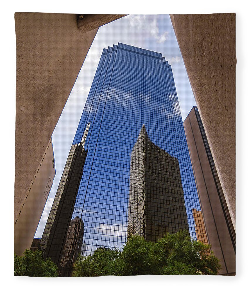Thanksgiving Fleece Blanket featuring the photograph Thanksgiving Tower by Peter Hull