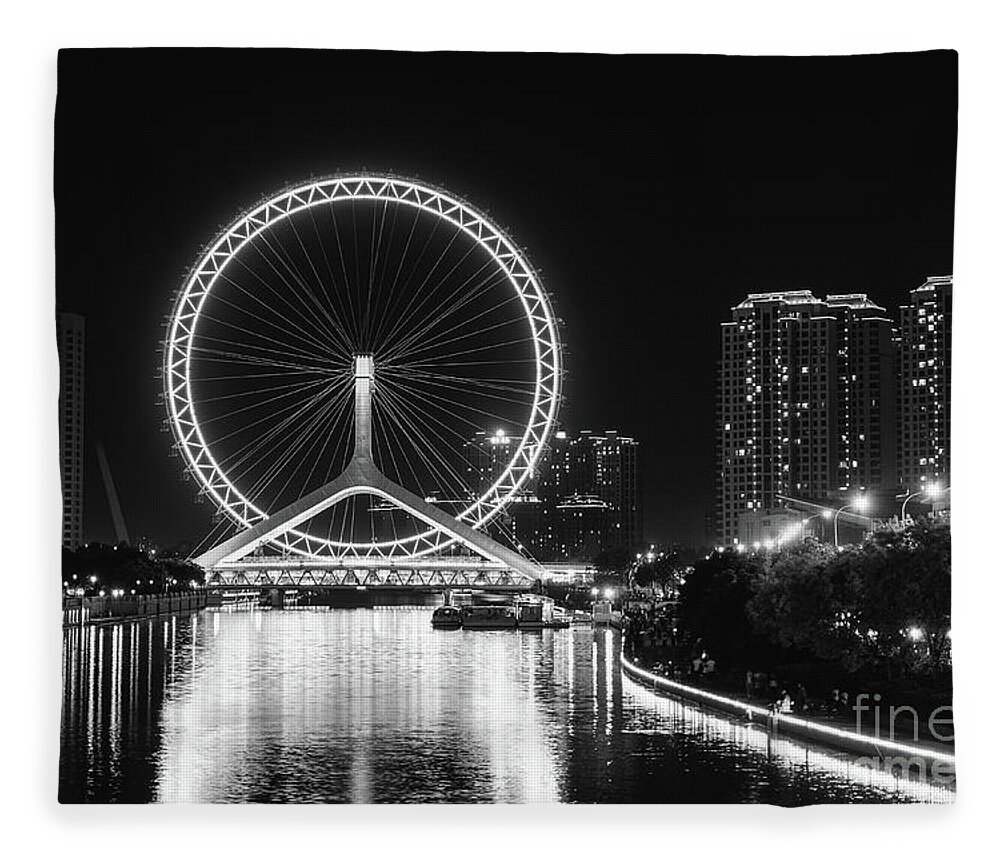 Tianjin Eye Fleece Blanket featuring the photograph Tianjin Eye Ferris Wheel by Iryna Liveoak