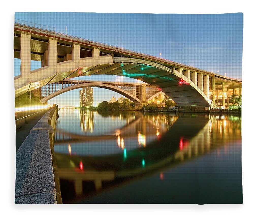 Built Structure Fleece Blanket featuring the photograph Washington Bridge by Photography By Steve Kelley Aka Mudpig