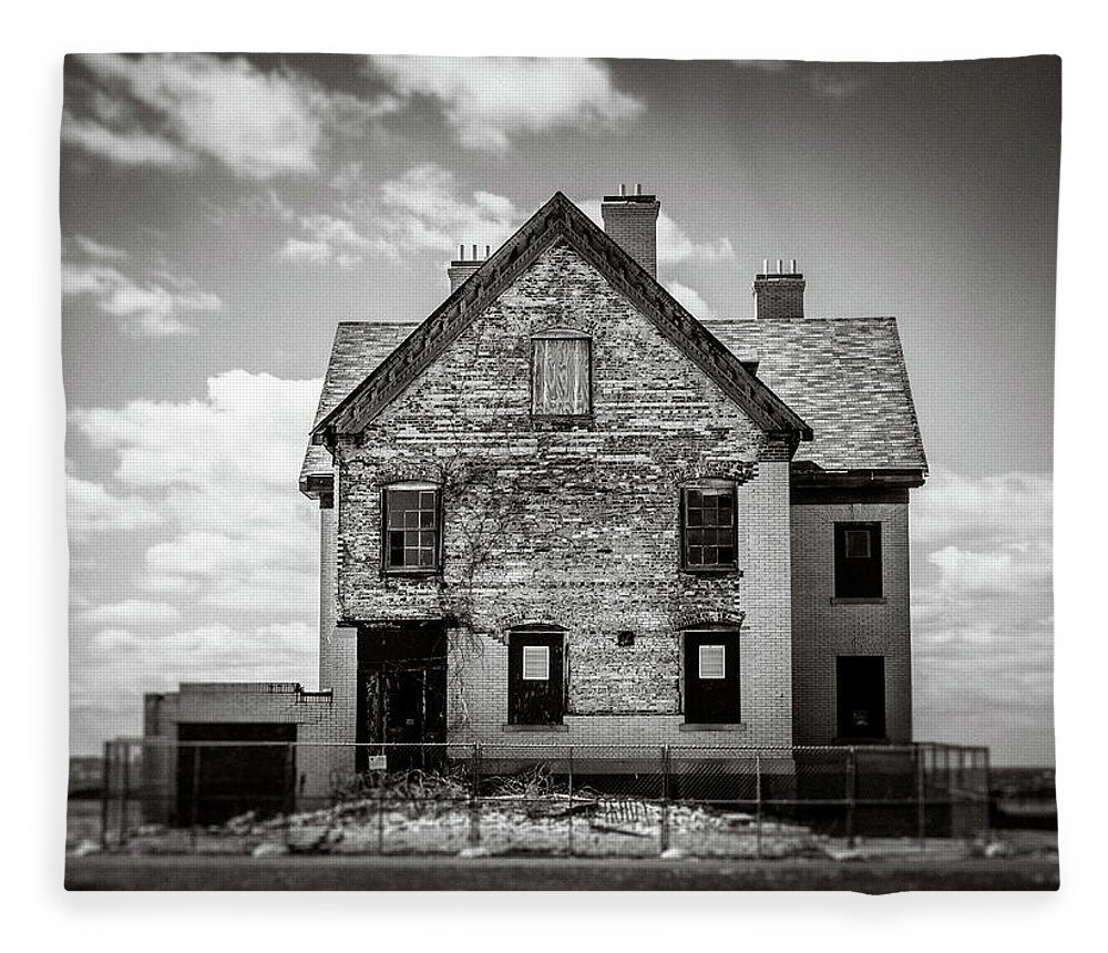 Black And White Fleece Blanket featuring the photograph What Remains by Steve Stanger