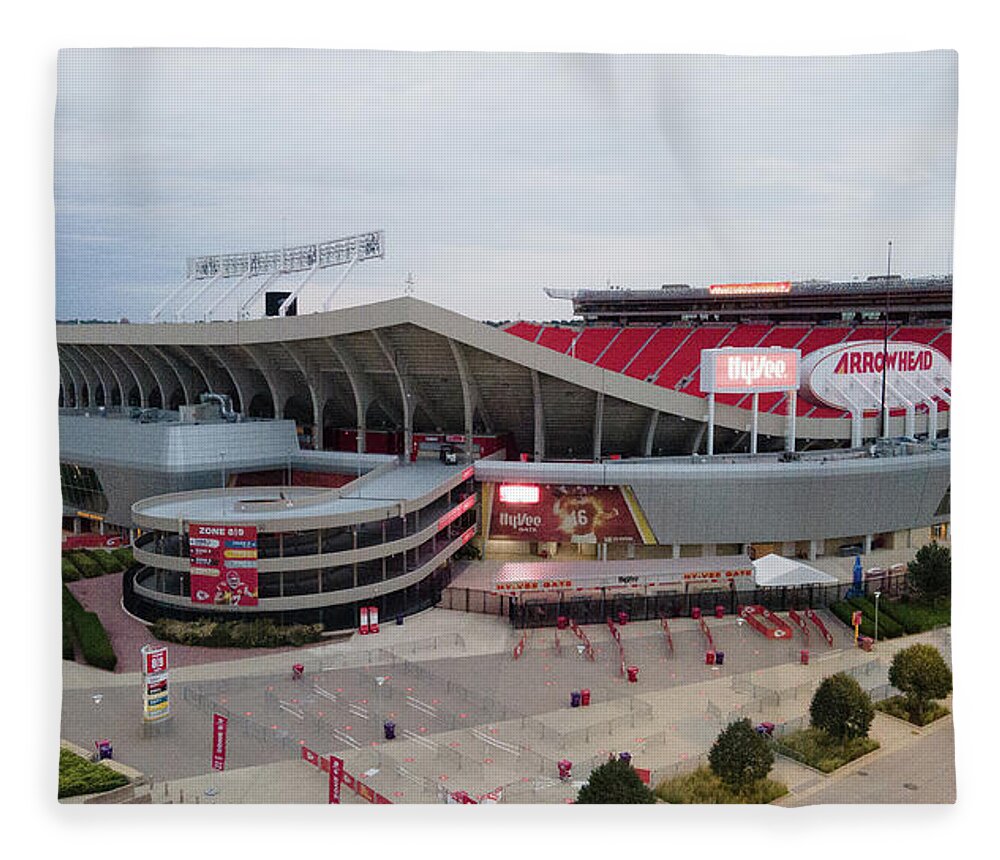 Kansas City Fleece Blanket featuring the photograph Arrowhead Stadium by Eldon McGraw