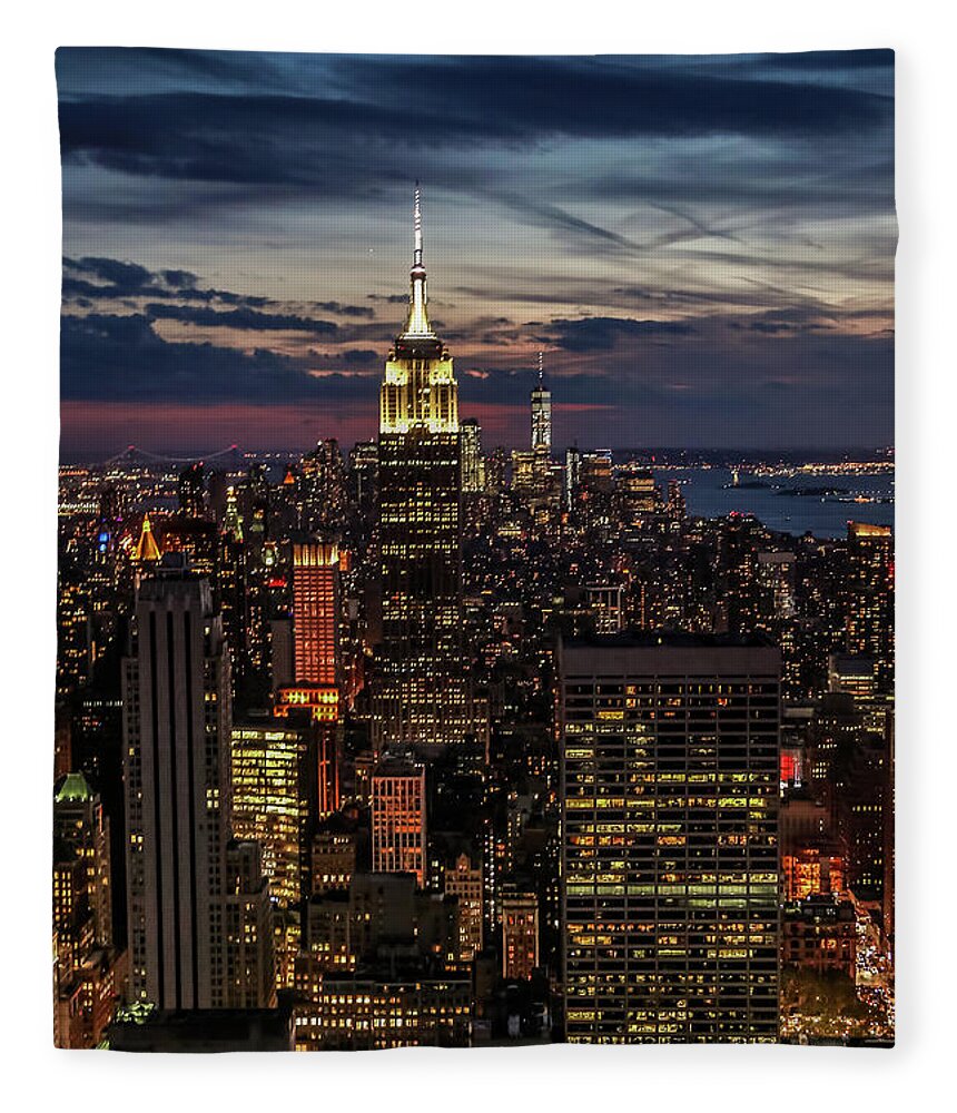New York Fleece Blanket featuring the photograph Manhattan #1 by Alberto Zanoni