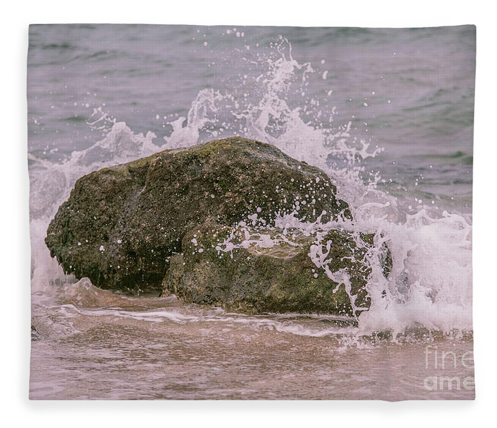 4779 Fleece Blanket featuring the photograph Salt water on the rocks #1 by FineArtRoyal Joshua Mimbs