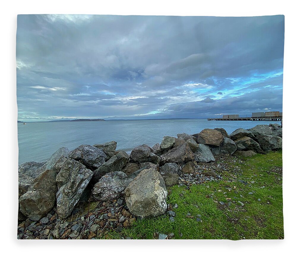 Seascape Fleece Blanket featuring the photograph Seascape by Anamar Pictures
