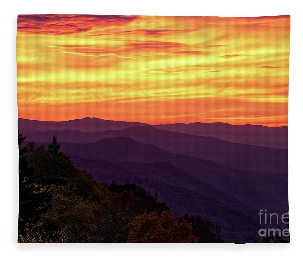 Smoky Mountains Fleece Blanket featuring the photograph Smoky Mountains Sunrise #2 by Phil Perkins