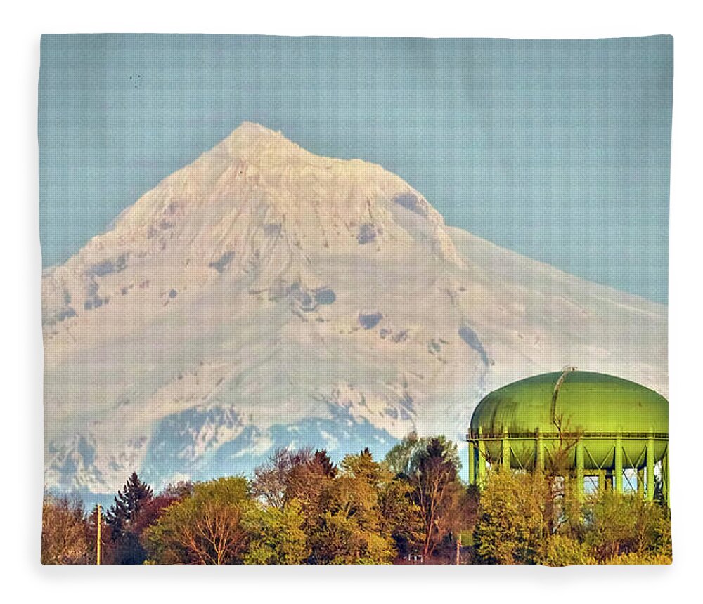 Portland Oregon Fleece Blanket featuring the photograph Portland Oregon #5 by Paul James Bannerman