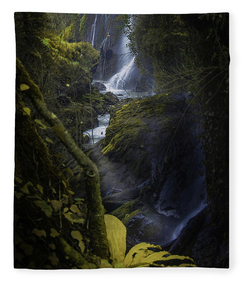 Italy Fleece Blanket featuring the photograph Alluring Path by Marco Crupi