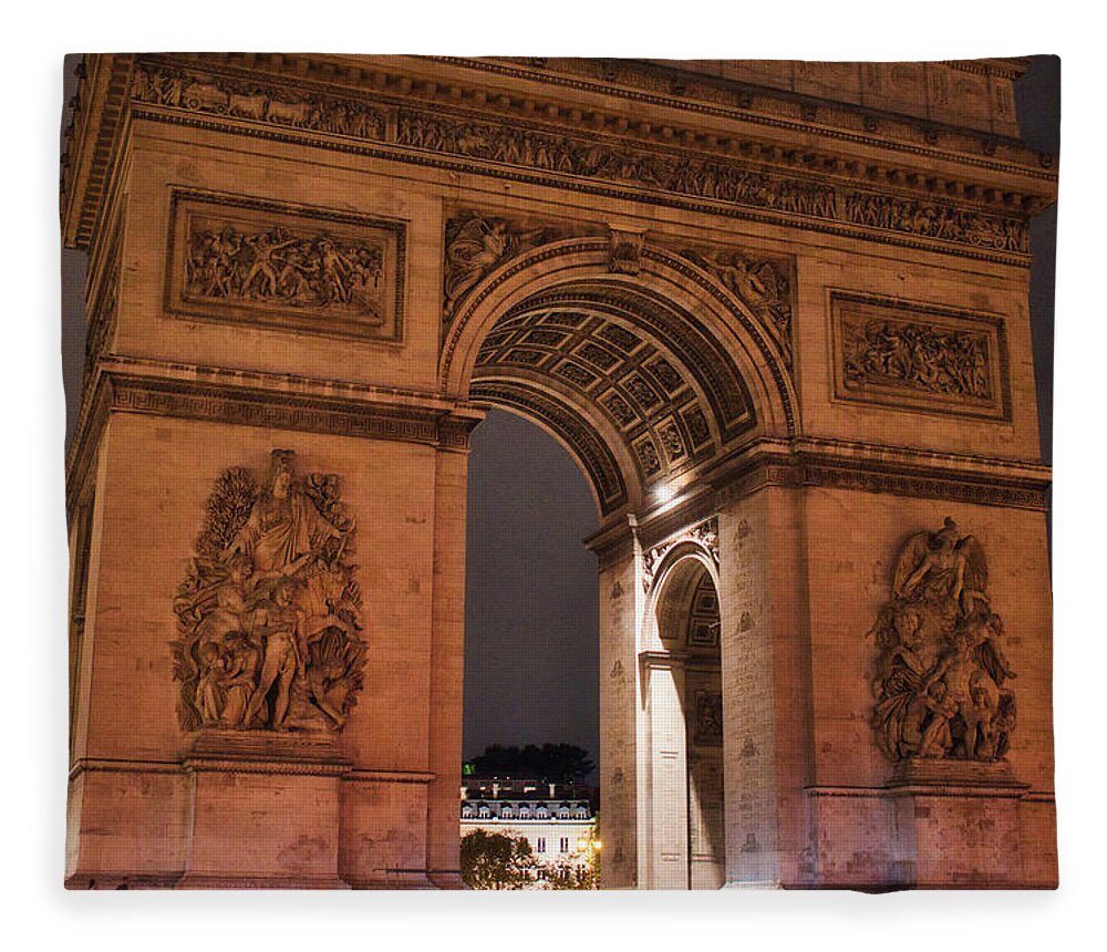 Arch Fleece Blanket featuring the photograph Arc De Triomphe Night Glow by Portia Olaughlin