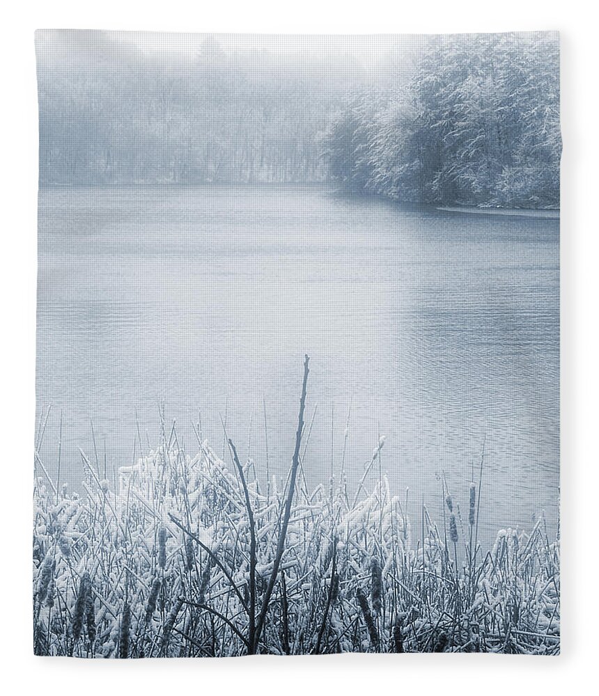 Snowfall Fleece Blanket featuring the digital art Snowy River Landscape by Phil Perkins