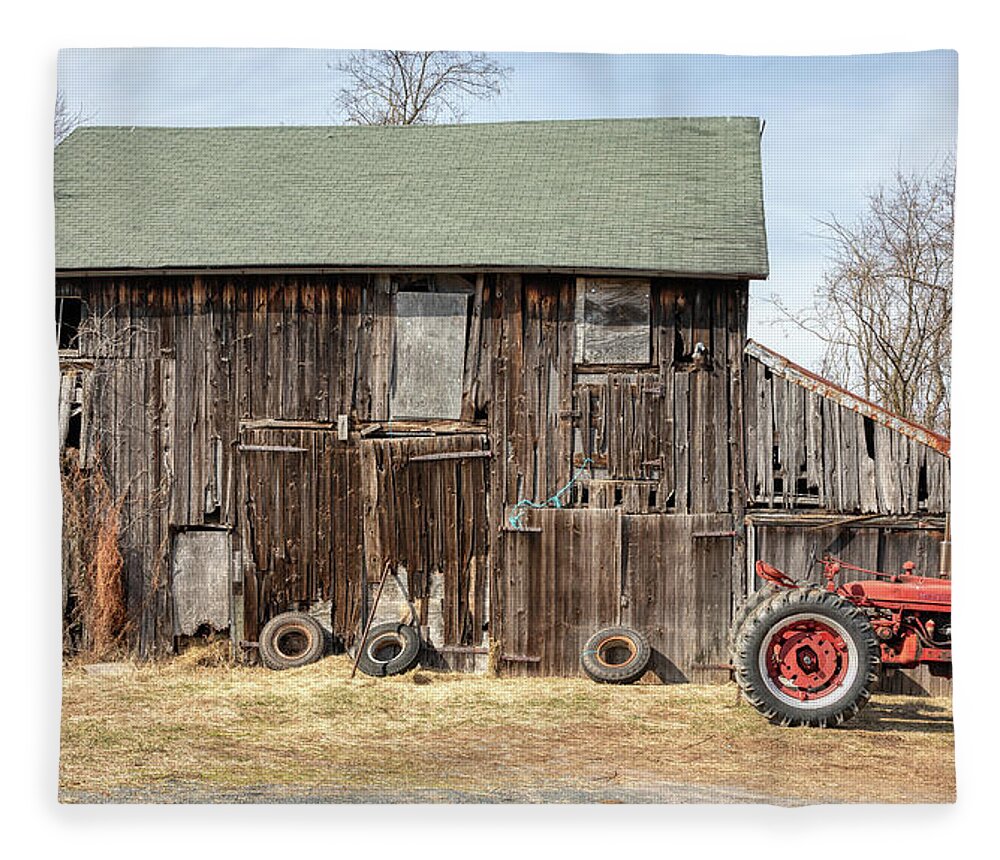 Farm Fleece Blanket featuring the photograph Barn on the Canal by David Letts