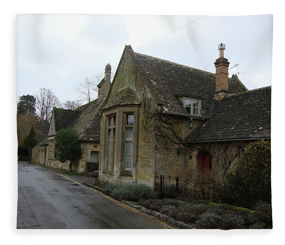 Medieval Village Fleece Blanket featuring the photograph Bay Windows in the Cotswolds by Roxy Rich