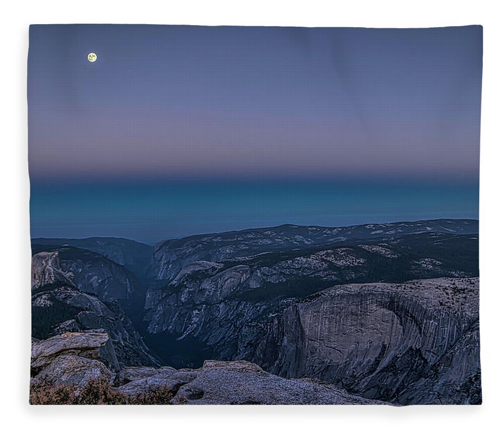 Landscape Fleece Blanket featuring the photograph Full Moon Blue Hour at Clouds Rest by Romeo Victor
