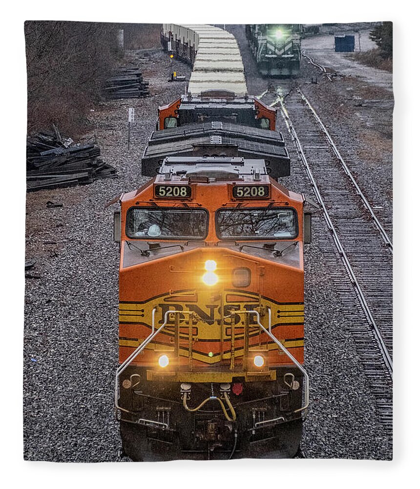 Railroad Fleece Blanket featuring the photograph BNSF 5208 pulls out onto the Paducah and Louisville Railway Main by Jim Pearson