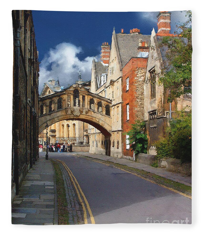 Oxford Fleece Blanket featuring the photograph Bridge of Sighs Oxford University by Brian Watt