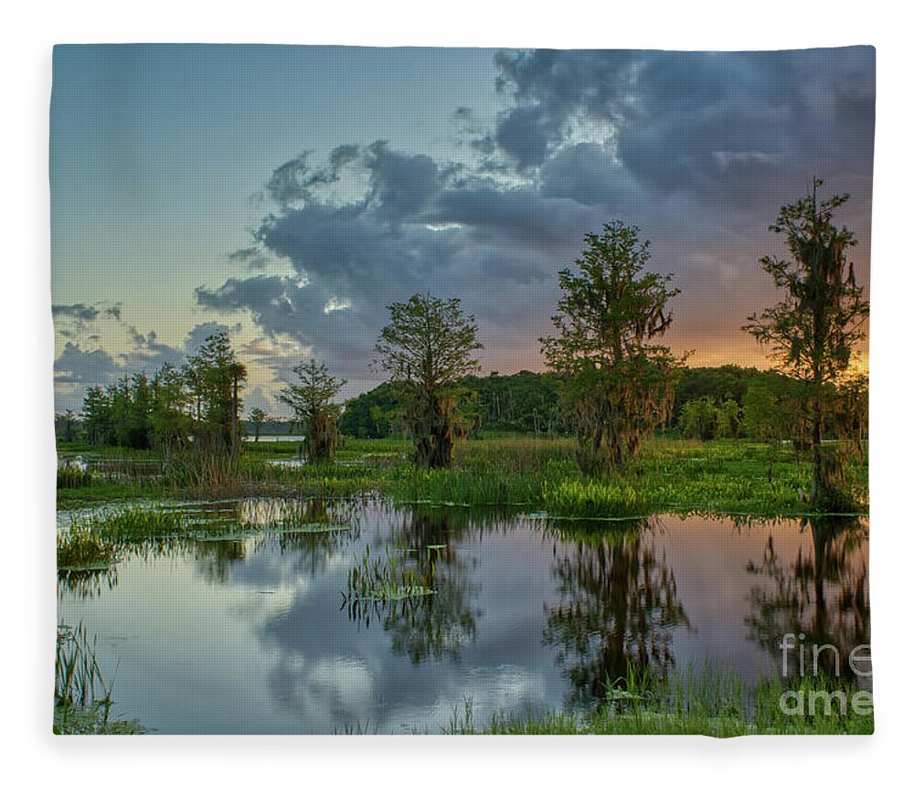 Usa Fleece Blanket featuring the photograph Bring on the Morning by Brian Kamprath