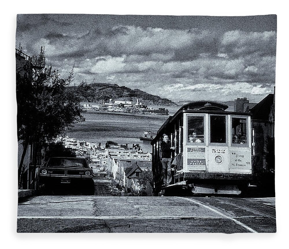 The Buena Vista Fleece Blanket featuring the photograph Cable Car by Tom Singleton