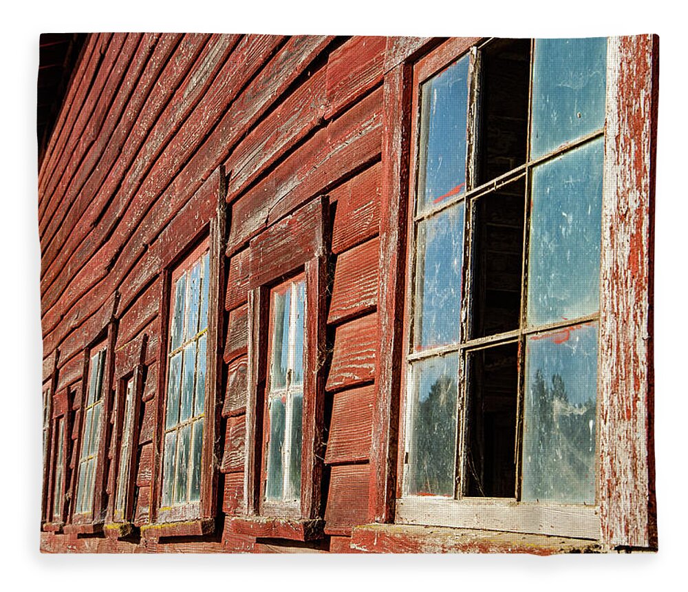 Rust Fleece Blanket featuring the photograph Remembering a Century Old Red Barn by Leslie Struxness