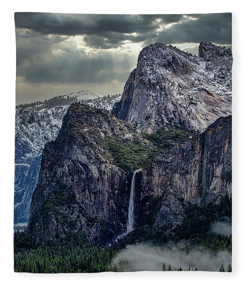 Landscape Fleece Blanket featuring the photograph Dark Clouds over Bridalveil Fall by Romeo Victor