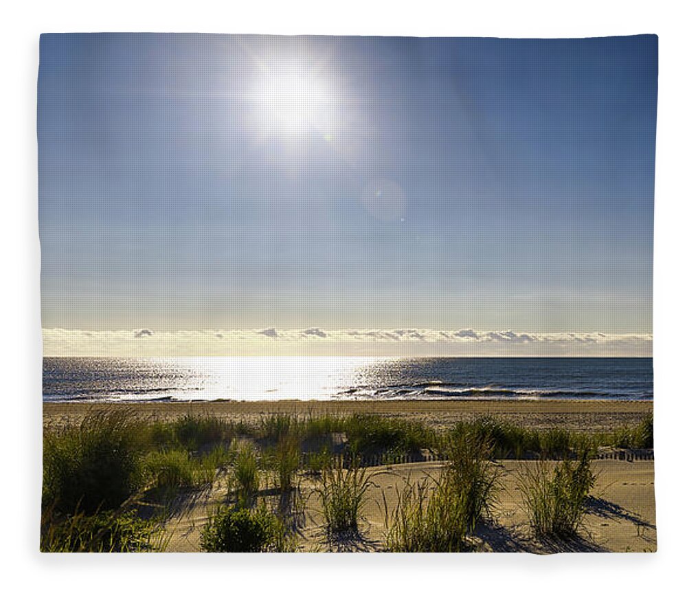Sunrise Fleece Blanket featuring the photograph Dawn Over the Surf by Steven Nelson