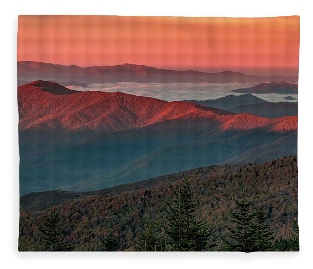 Dawn First Light Fleece Blanket featuring the photograph Dawn's Early Light From Clingman's Dome by Marcy Wielfaert