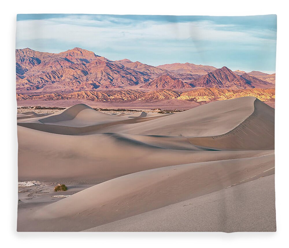 Death Valley National Park Fleece Blanket featuring the photograph Desert Monuments by Jonathan Nguyen