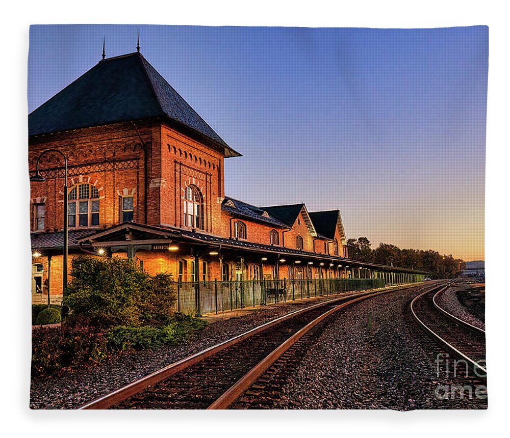 Station Fleece Blanket featuring the photograph First Light at Bristol Station by Shelia Hunt