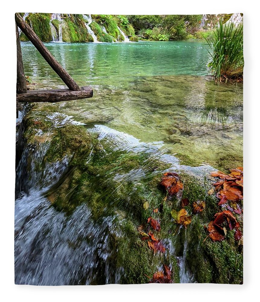 Plitvice Lakes Fleece Blanket featuring the photograph Floating Away by Yvonne Jasinski