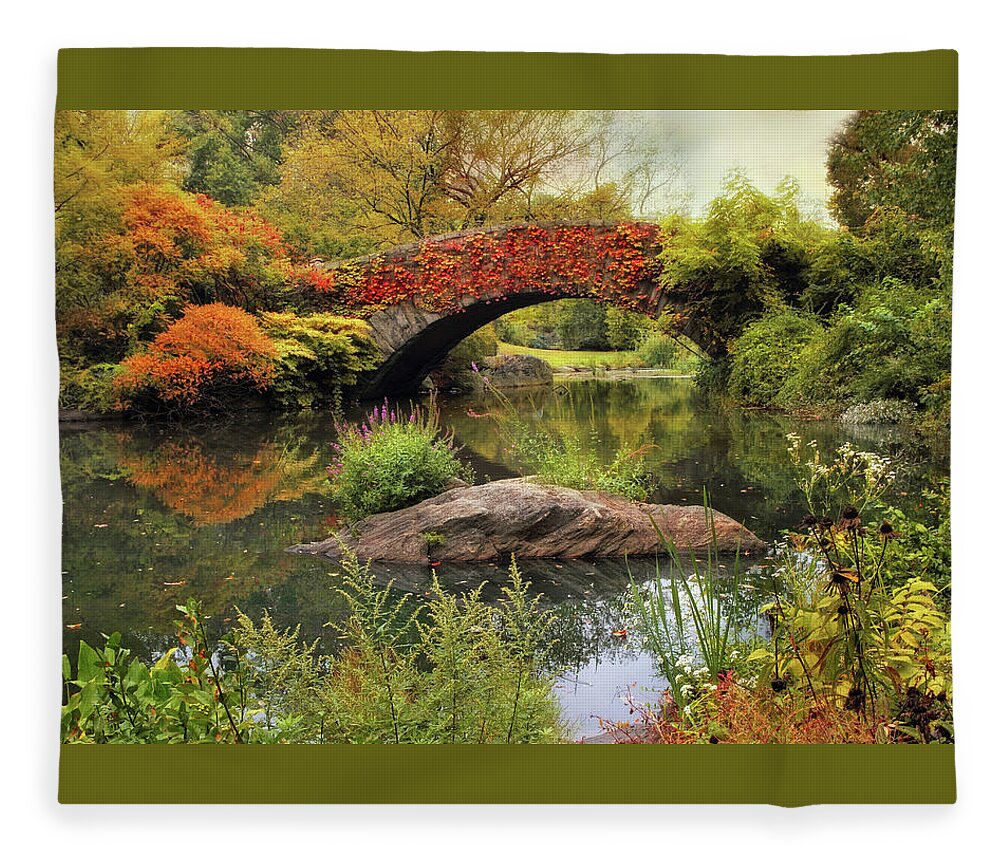Autumn Fleece Blanket featuring the photograph Gapstow Bridge Serenity by Jessica Jenney