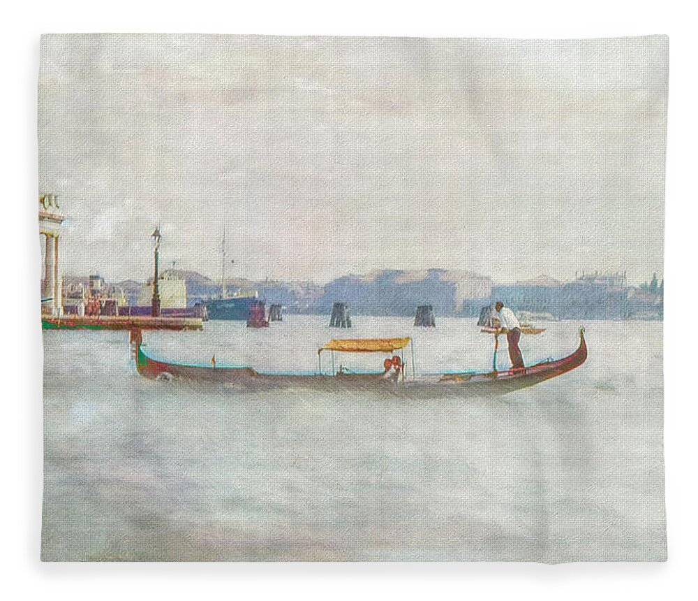 Gondola Fleece Blanket featuring the photograph Gondola on the Grand Canal by Frank Lee