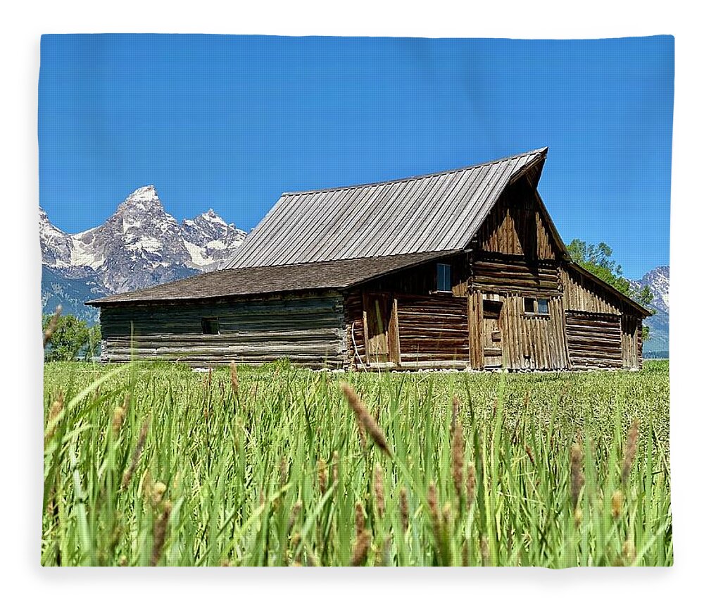 Barn Fleece Blanket featuring the photograph Home on the Range by Devin Wilson