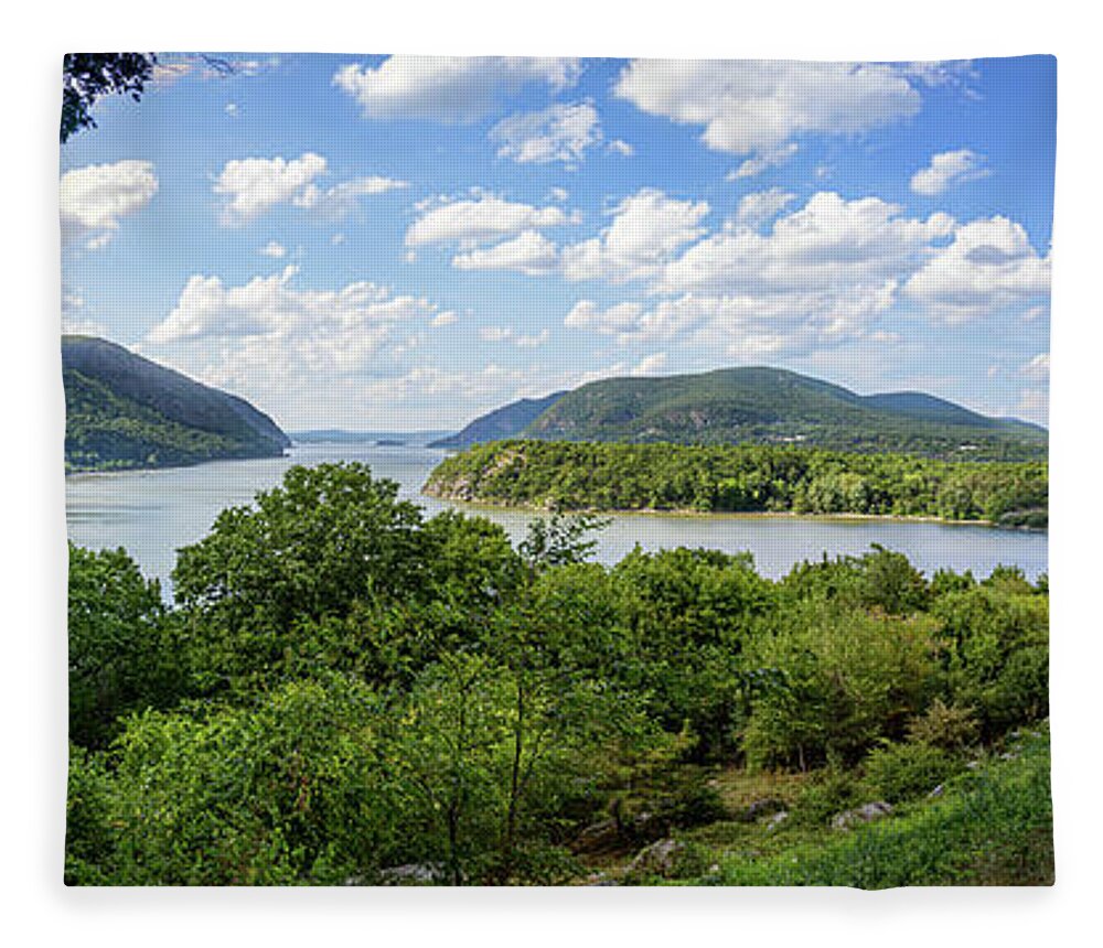 Million Dollar View Fleece Blanket featuring the photograph Hudson View near West Point by Frank Mari