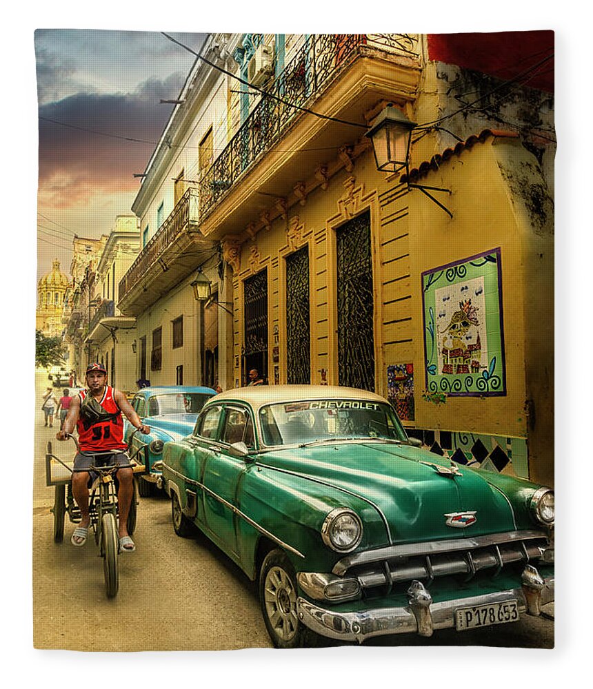 Cuba Fleece Blanket featuring the photograph La Habana calle Cienfuegos by Micah Offman