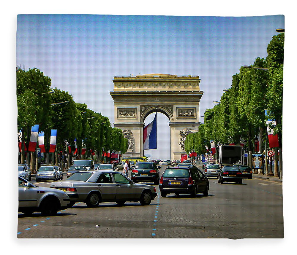 France Fleece Blanket featuring the photograph Leading to the Arc by Jim Feldman