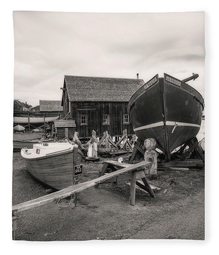 Lunenburg Fleece Blanket featuring the photograph Lunenburg Fishing Boats by Robert J Wagner